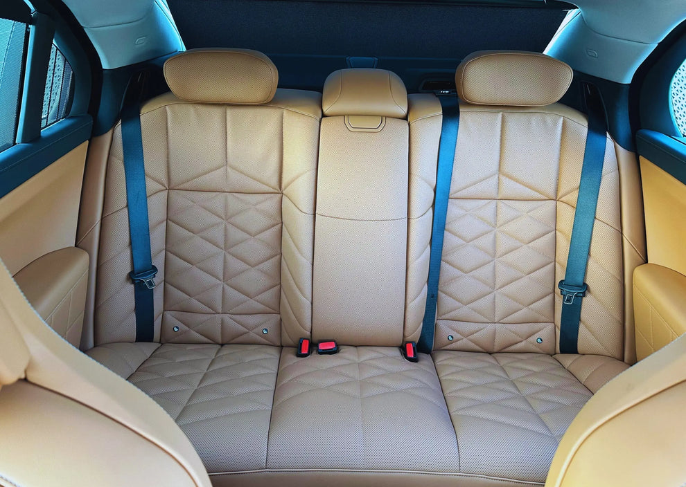 BMW 735i