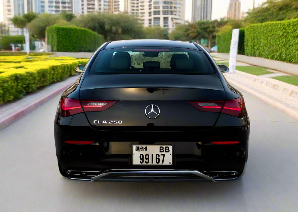Mercedes Benz Cla250 black