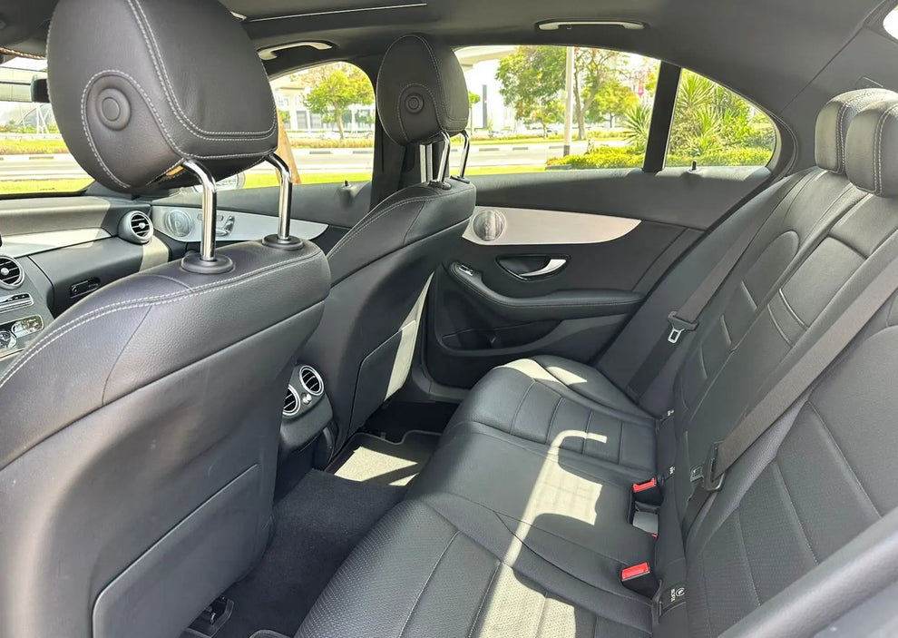 Mercedes Benz C300 2021