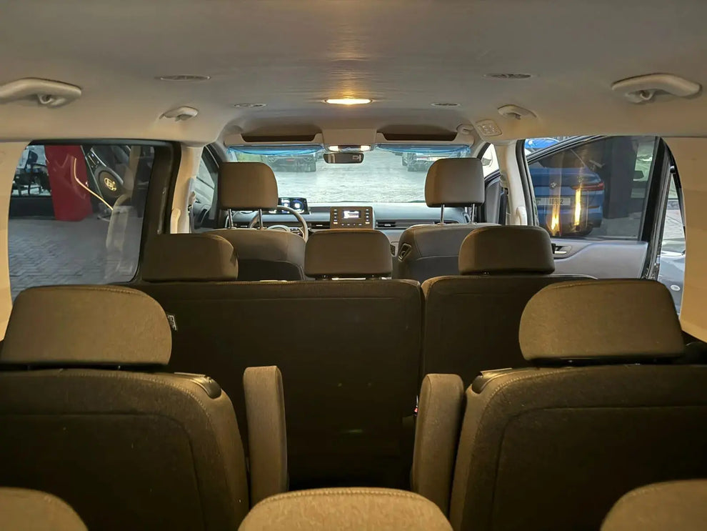 Hyundai staria 2025