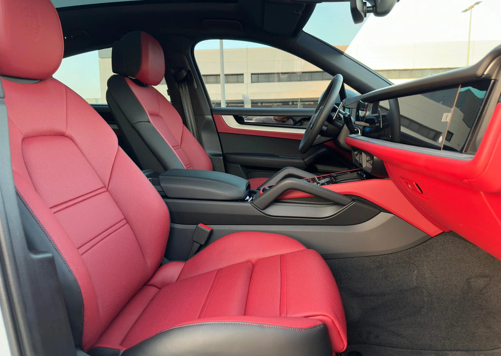 Porsche Cayenne 2025