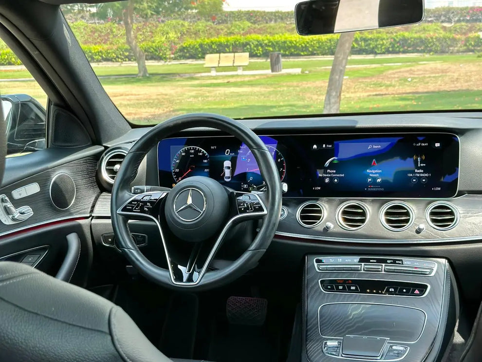 Mercedes Benz E350
